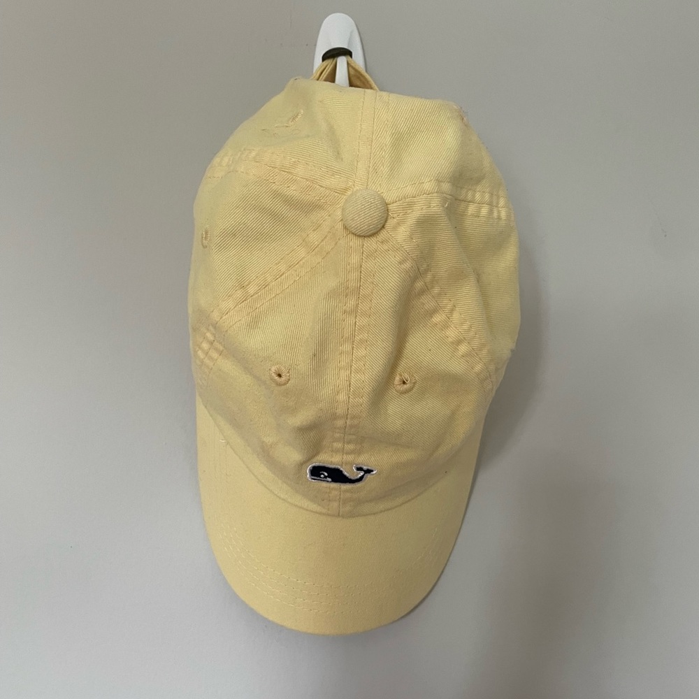 Vineyard vines hat